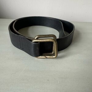Vintage gap genuine leather belt made in Italy black with brass buckle